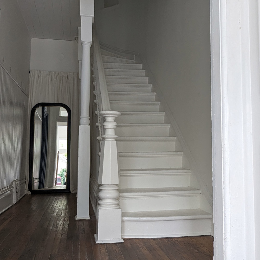 Main Street Entryway